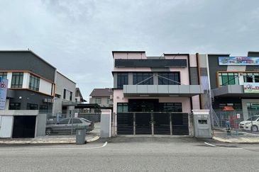 Taman Kluang Perdana