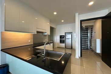 The Shore Hotel & Residences