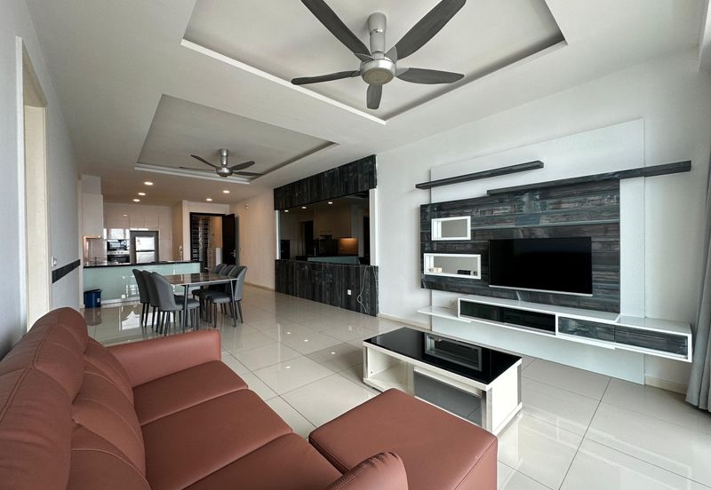 The Shore Hotel & Residences