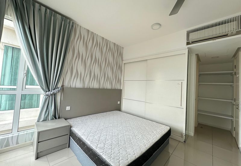 The Shore Hotel & Residences