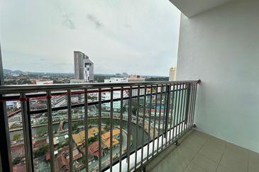 The Shore Hotel & Residences