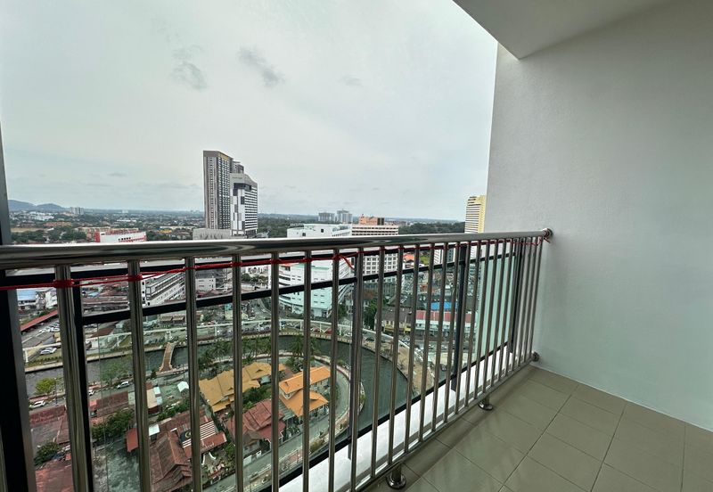 The Shore Hotel & Residences