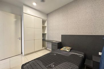 The Shore Hotel & Residences