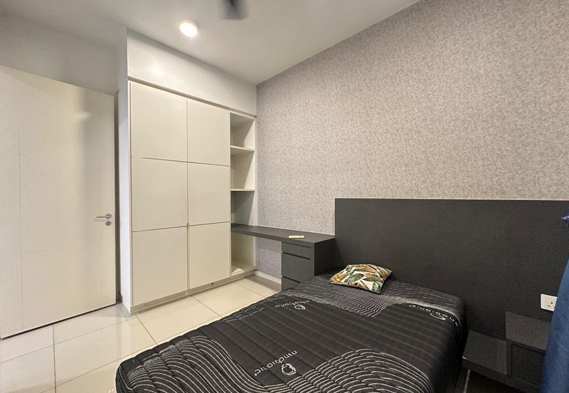 The Shore Hotel & Residences