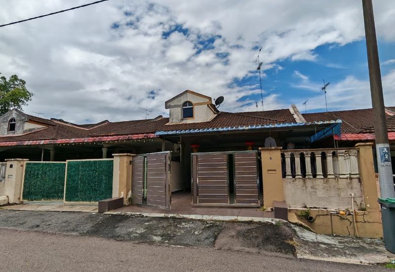 Taman Bersatu, Kluang