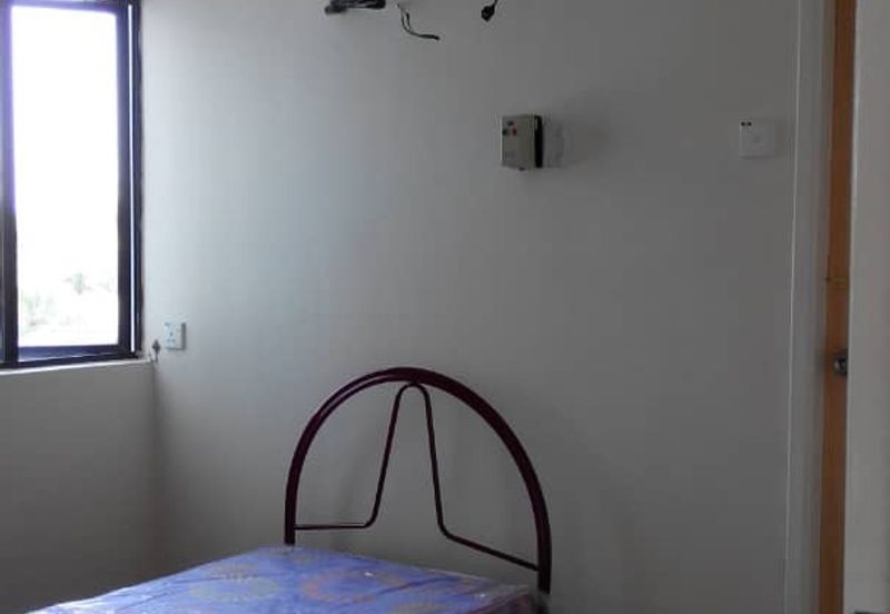 Pasir Mutiara Condominium