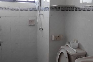 Pasir Mutiara Condominium