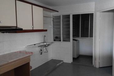 Pasir Mutiara Condominium