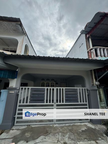 Taman Sri Lalang Kluang Double Storey Low Cost House For Sale, Johor, Kluang