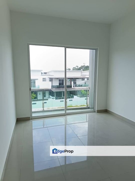 Sri Permai Kluang Double Storey Bungalow For Sale, Johor, Kluang