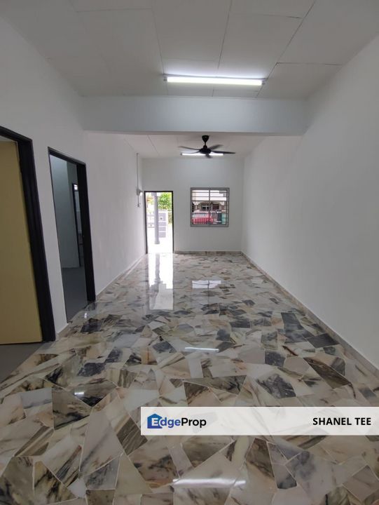 Taman Puteri Single Storey Terrace House For Sale, Johor, Kluang