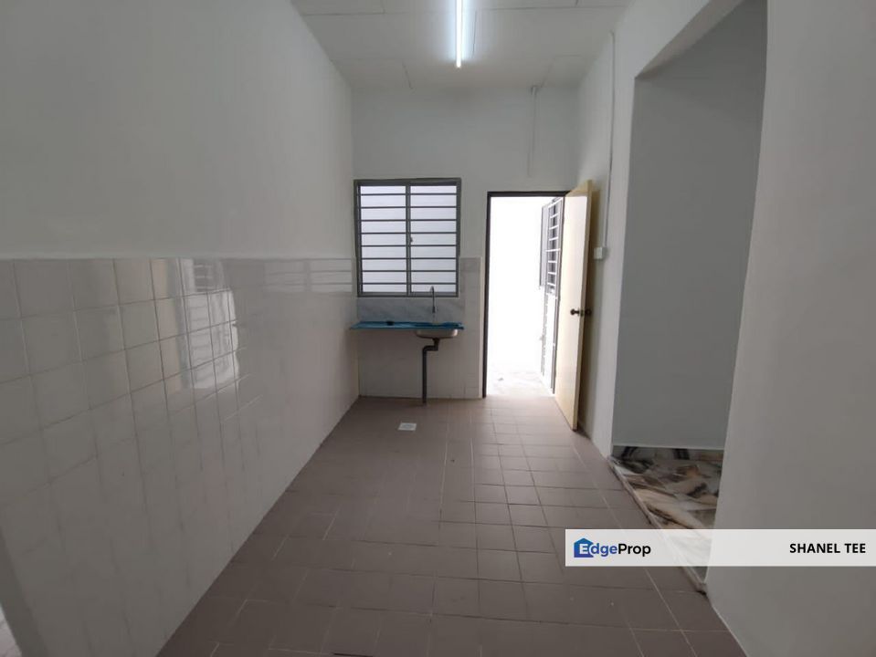 Taman Puteri Single Storey Terrace House For Sale, Johor, Kluang