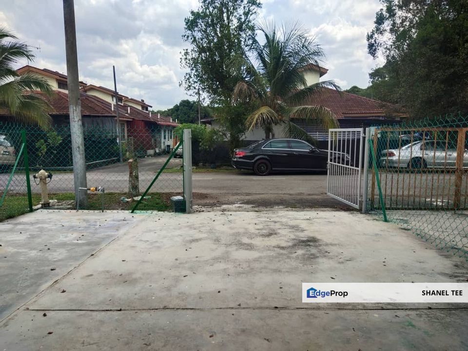 Taman Tiara Perdana Single Storey Renovated Terrace House For Sale, Johor, Simpang Renggam