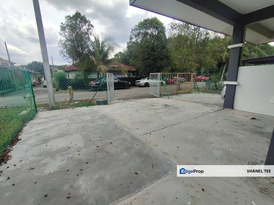 Taman Tiara Perdana Single Storey Renovated Terrace House For Sale, Johor, Simpang Renggam