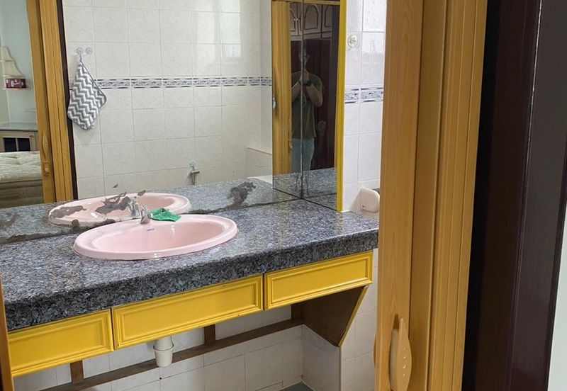 Pasir Mutiara Condominium