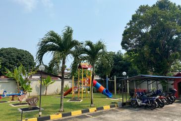 Pasir Mutiara Condominium