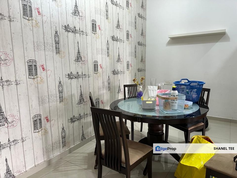 Taman Kiaramas Kluang Single Storey Semi-D Cluster House For Sale, Johor, Kluang