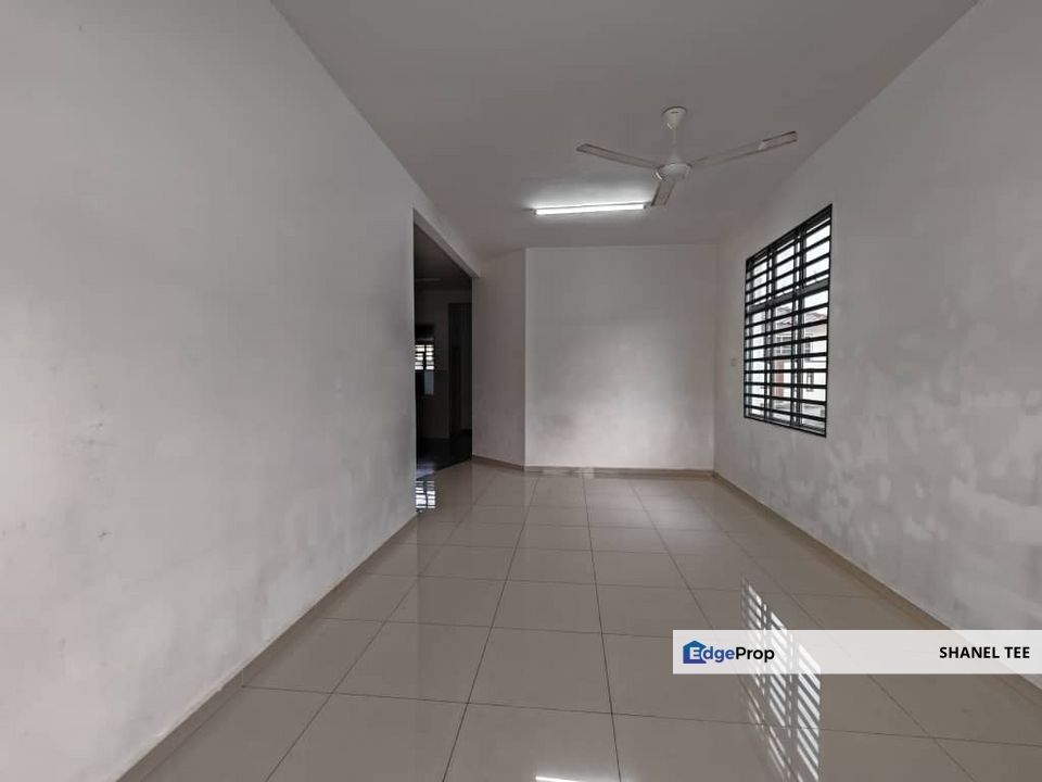 Taman Saujana Kluang Double Storey House For Sale, Johor, Kluang