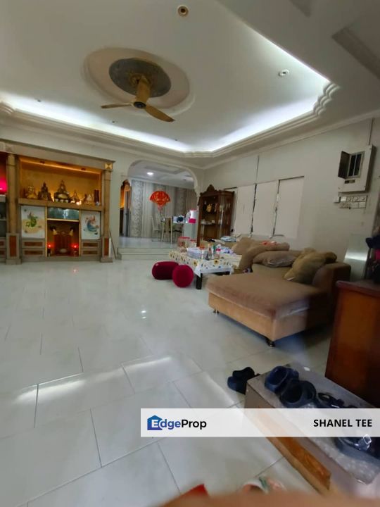 Taman Gunung Lambak Kluang Double Storey Semi-D House For Sale, Johor, Kluang