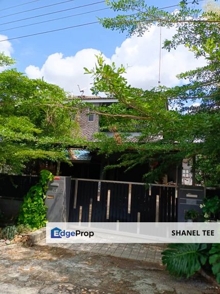 Taman Gunung Lambak Kluang Double Storey Semi-D House For Sale, Johor, Kluang