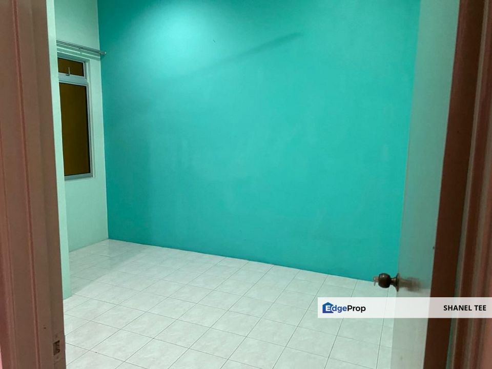 Taman Pelangi Kluang Single Storey Terrace House For Sale, Johor, Kluang