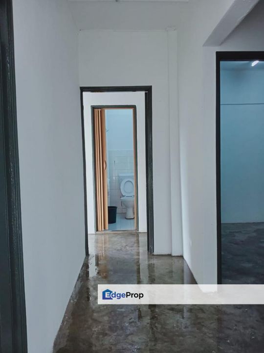 Haji Manan Flat Kluang Johor For Sale, Johor, Kluang