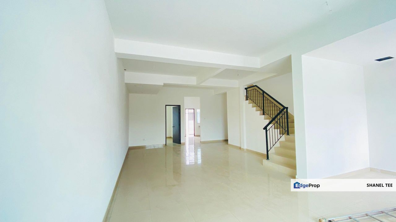Taman Putera Indah Batu Pahat Double Storey House For Sale, Johor, Batu Pahat