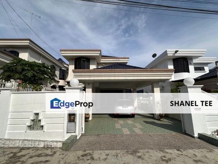 Taman Sri Kluang Double Storey Semi D-Cluster House For Sale, Johor, Kluang