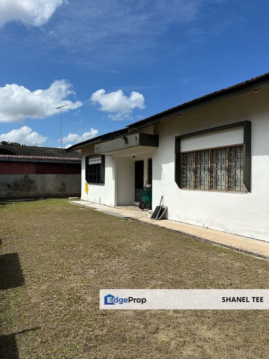 Kampung Yap Tau Sah, Single Storey Bungalow House for Sale, Johor, Kluang