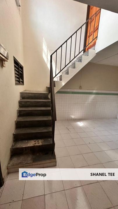 Taman Lian Seng Single Storey Terrace House For Sale, Johor, Kluang