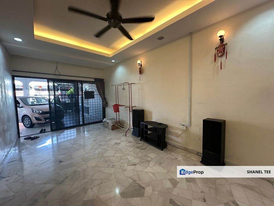 Taman Intan Kluang Single Storey Terrace House For Sale, Johor, Kluang