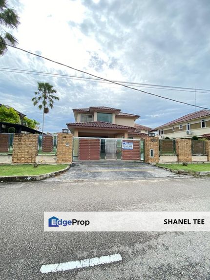 Taman Saujana Kluang Double Storey Bungalow For Sale, Johor, Kluang