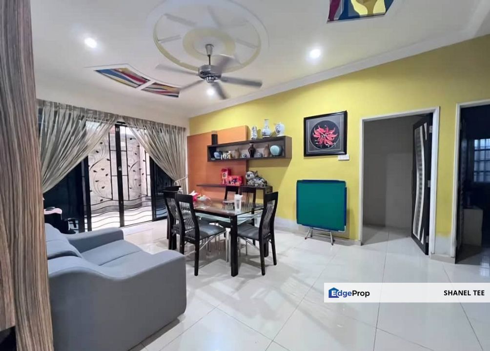 Taman Sri Kluang Johor Double Storey Semi-D House For Sale, Johor, Kluang