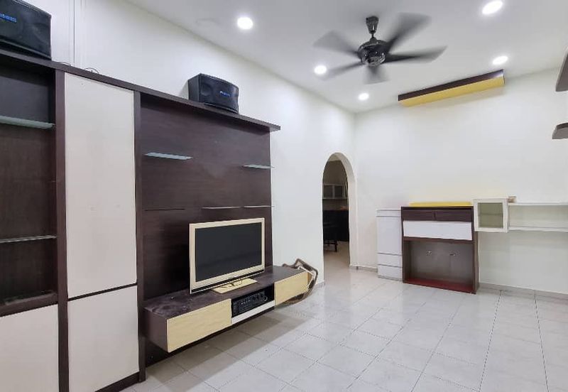 Taman Pelangi, Kluang