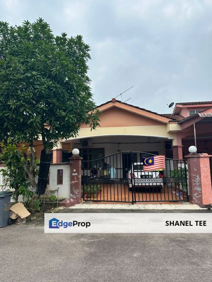 Taman Pelangi Single Storey Terrace House For Sale, Johor, Kluang