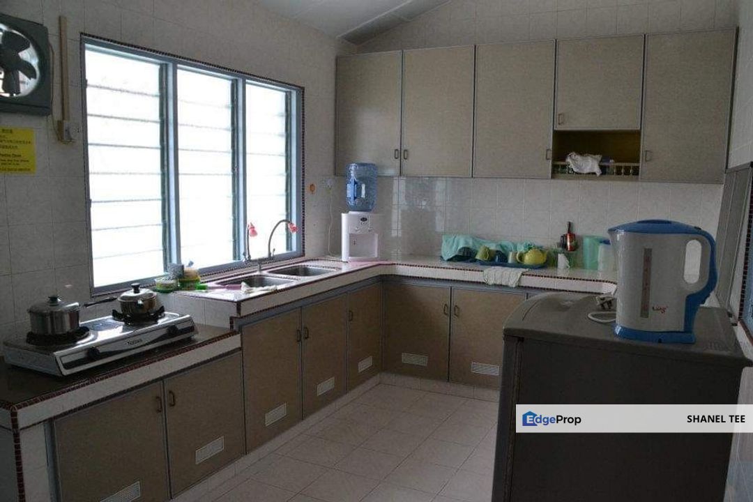 Taman Intan Kluang Single Storey Terrace House For Sale, Johor, Kluang