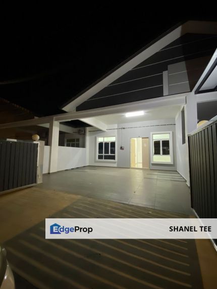 Taman Bukit Perdana Kluang Single Storey Terrace House For Rent, Johor, Kluang
