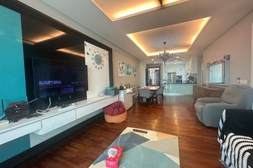 The Shore Hotel & Residences