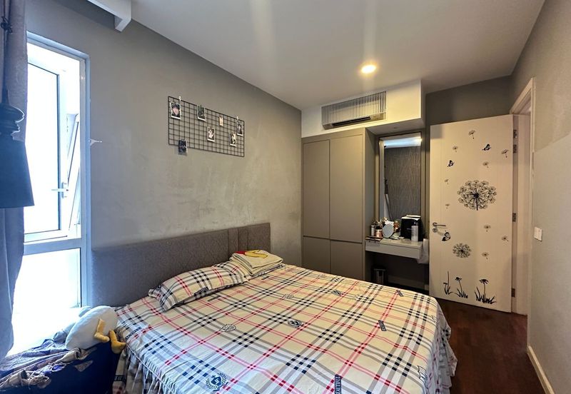 The Shore Hotel & Residences