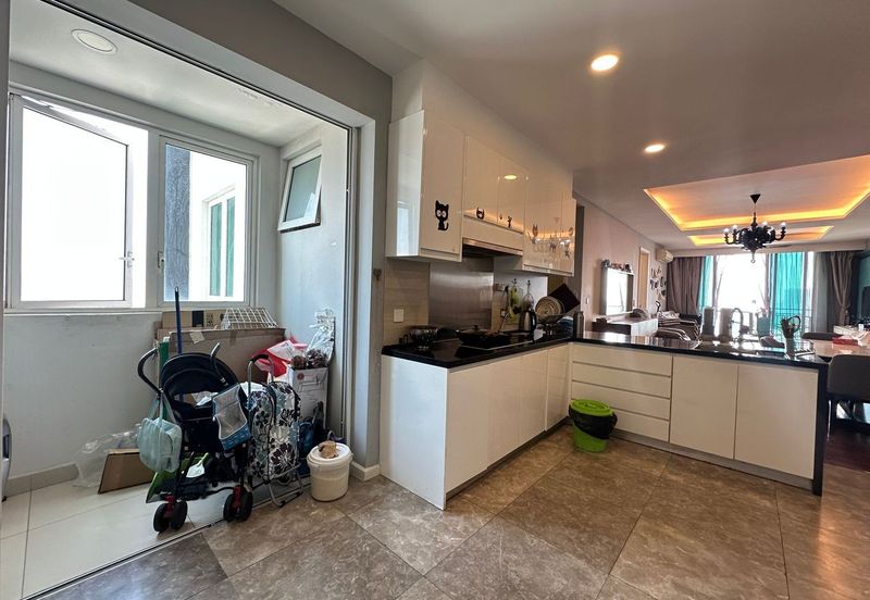 The Shore Hotel & Residences