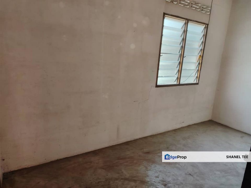 Kampung Abdullah Segamat Double Storey Low Cost House For Sale, Johor, Segamat