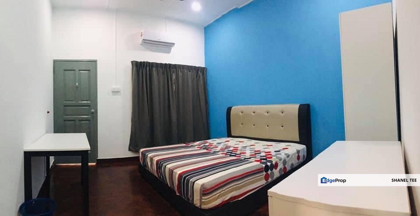 Jalan Bunga Raya Segamat Double Storey Terrace House For Sale End Lot, Johor, Segamat