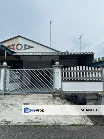 Taman Kampung Majid Kluang Single Storey Terrace House For Sale, Johor, Kluang