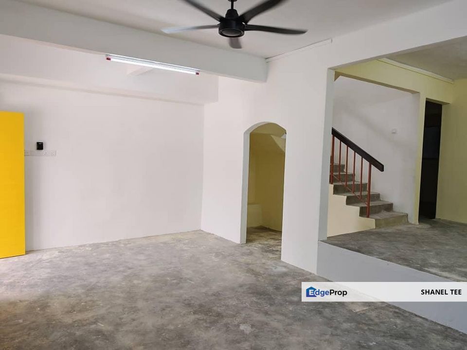Taman Berlian Kluang Double Storey Terrace House For Sale, Johor, Kluang
