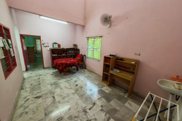 Taman Suria, Bukit Siput