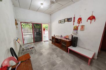 Taman Suria, Bukit Siput