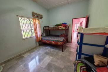 Taman Suria, Bukit Siput