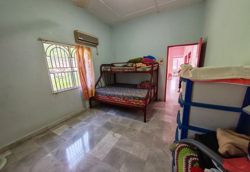 Taman Suria, Bukit Siput