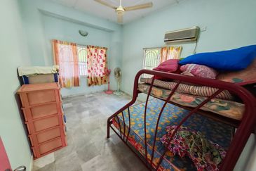 Taman Suria, Bukit Siput