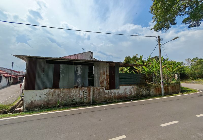 Taman Suria, Bukit Siput